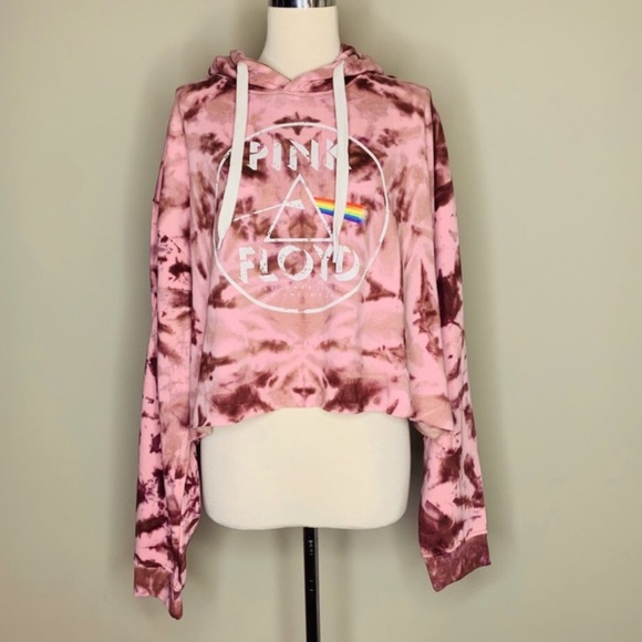 Pink Floyd Tops - 🧱 Ali - NWT Red & brown “Pink Floyd” crop hoodie